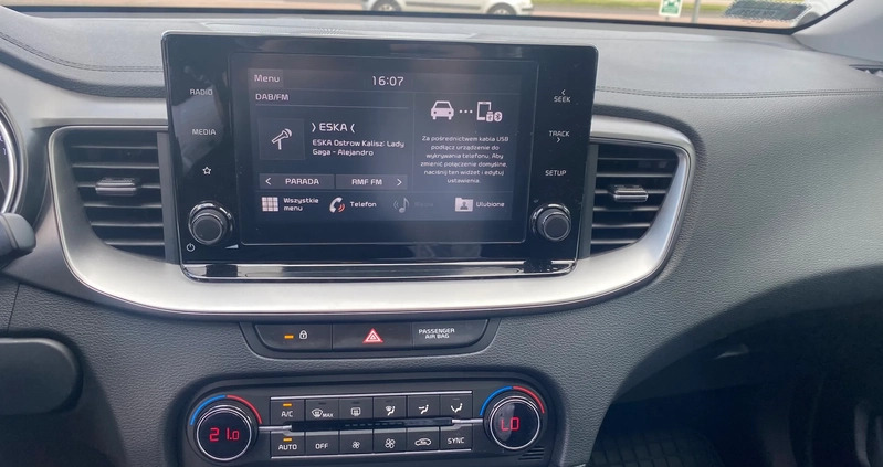 Kia Ceed cena 75800 przebieg: 65712, rok produkcji 2021 z Chmielnik małe 254